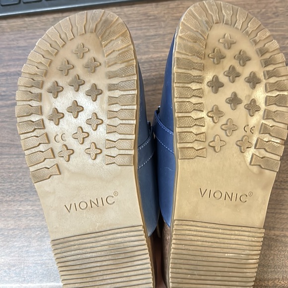 VIONIC Georgie Women's Shoes - Picture 3 of 3